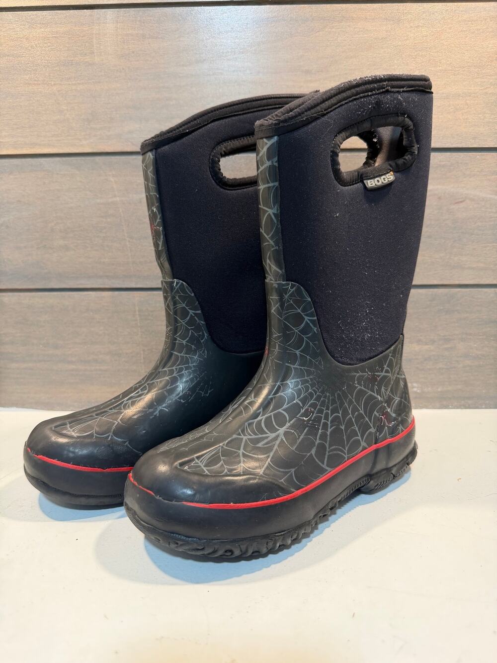 Bogs Boys Classic High Spiders II Waterproof Thermal Rain Boot Black Red Sz 1